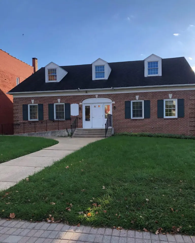 New Ephrata Building (115 E Main St) (Dec 2024) (Plaque Details Removed)