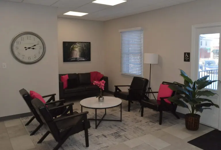 ephrata pregnancy services reception area 2